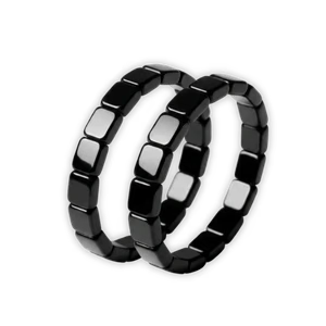 2 bracelets